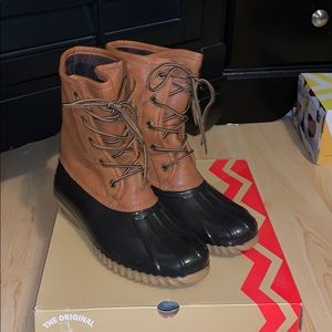 The Original Duck Boot